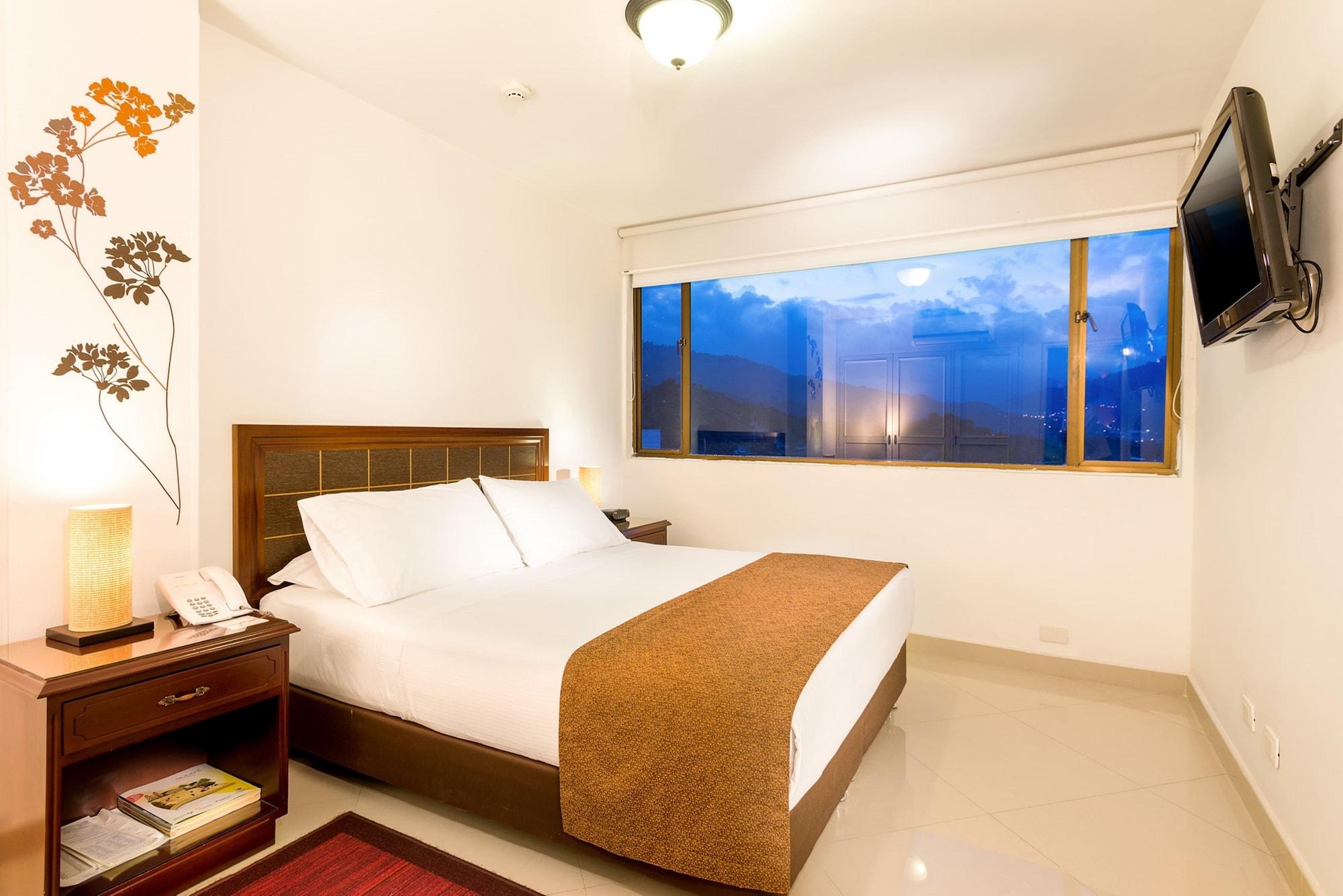 Hotel Dann Combeima اباغويه المظهر الخارجي الصورة